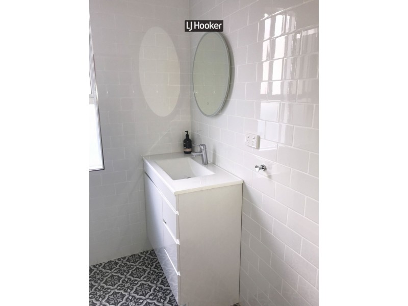 9 George Street, Inverell NSW 2360