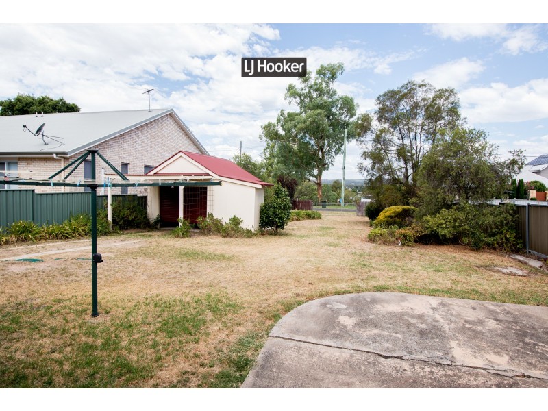 9 George Street, Inverell NSW 2360