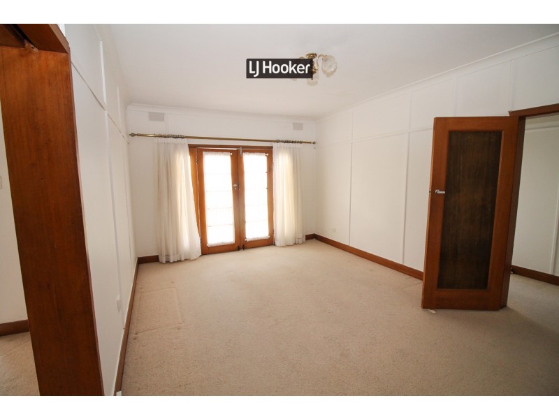 4 High Street, Inverell NSW 2360