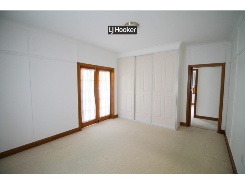 4 High Street, Inverell NSW 2360