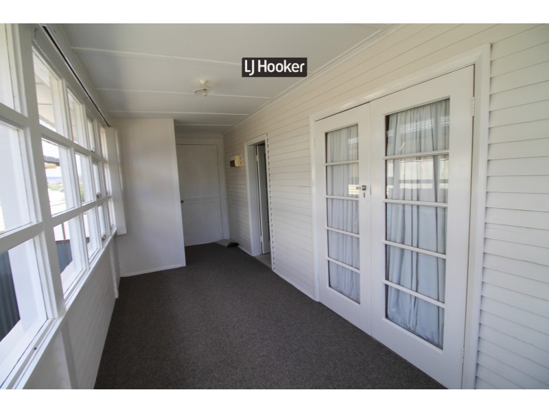 4 High Street, Inverell NSW 2360