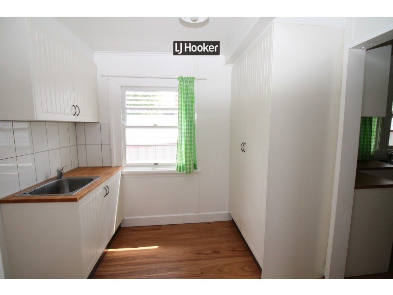 4 High Street, Inverell NSW 2360