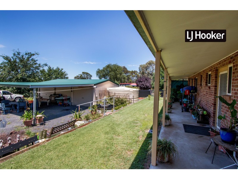 5 Delvyn Drive, Inverell NSW 2360