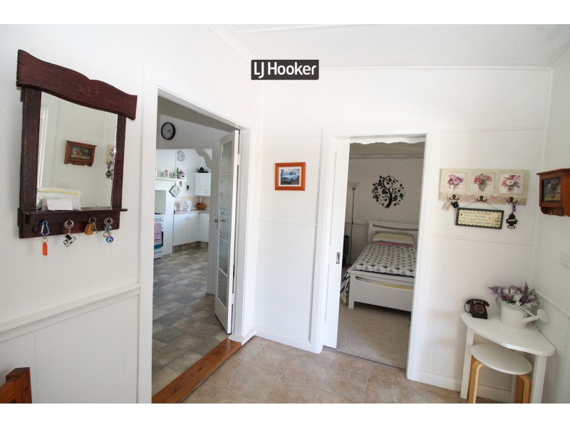 14 Gordon Street, Inverell NSW 2360