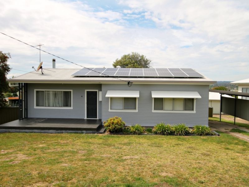 4 Gordon Street, Inverell NSW 2360