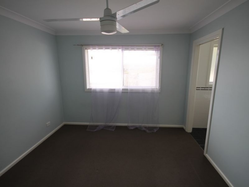 4 Gordon Street, Inverell NSW 2360