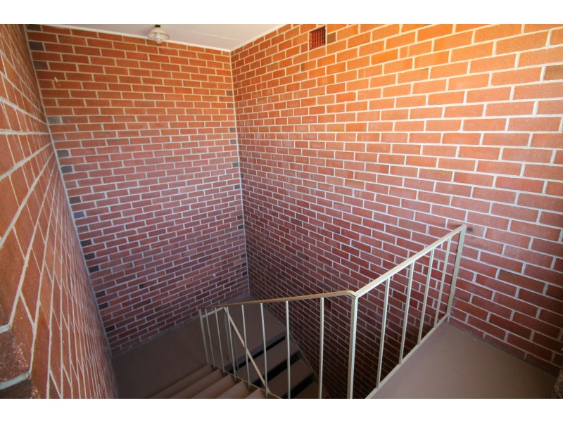 5/30 Queens Terrace, Inverell NSW 2360