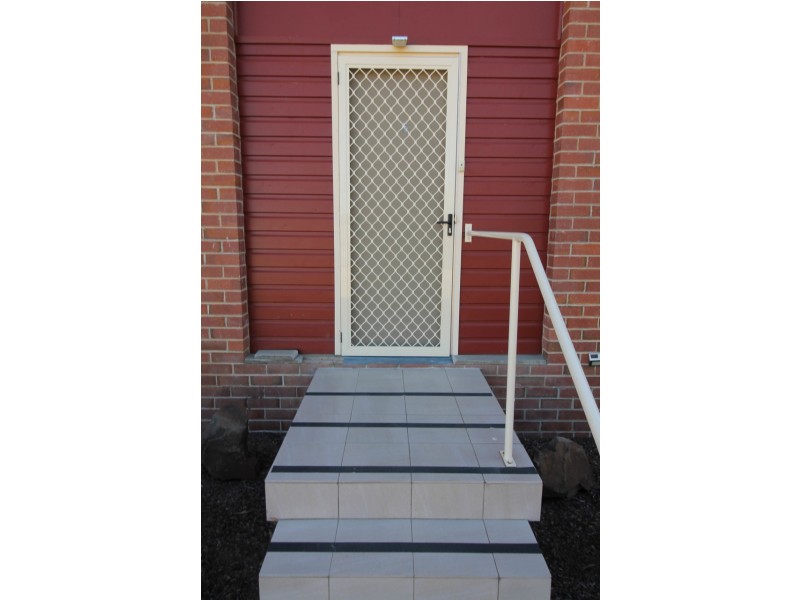 5/30 Queens Terrace, Inverell NSW 2360