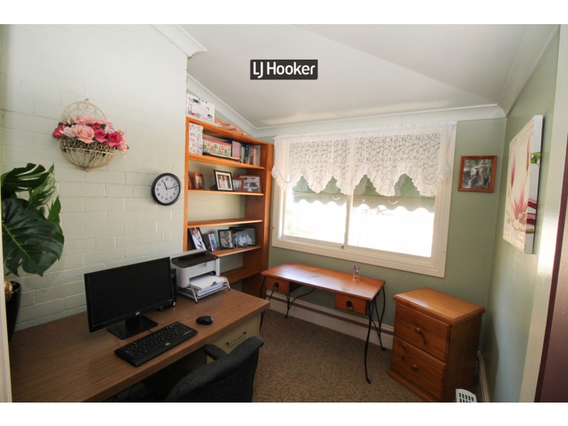 54 Henderson Street, Inverell NSW 2360