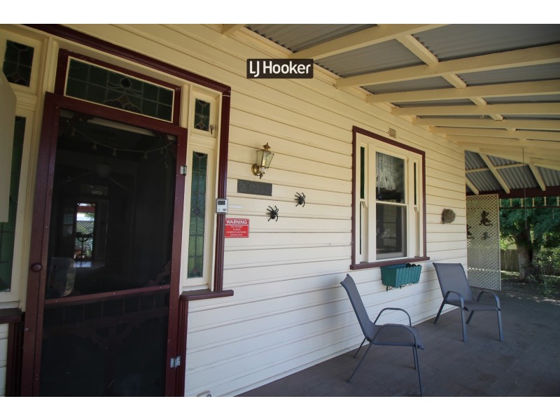 54 Henderson Street, Inverell NSW 2360