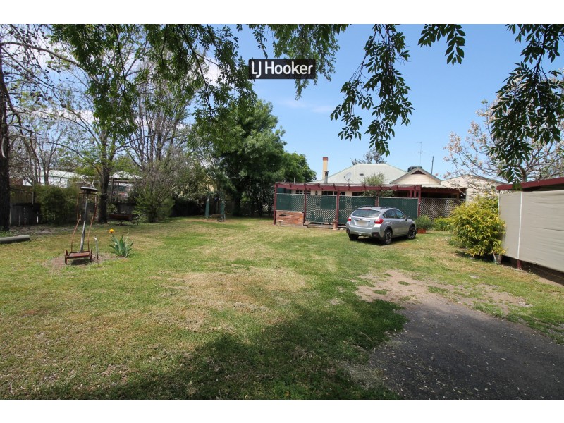 54 Henderson Street, Inverell NSW 2360