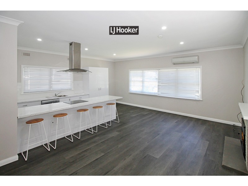 8 Froude Street, Inverell NSW 2360