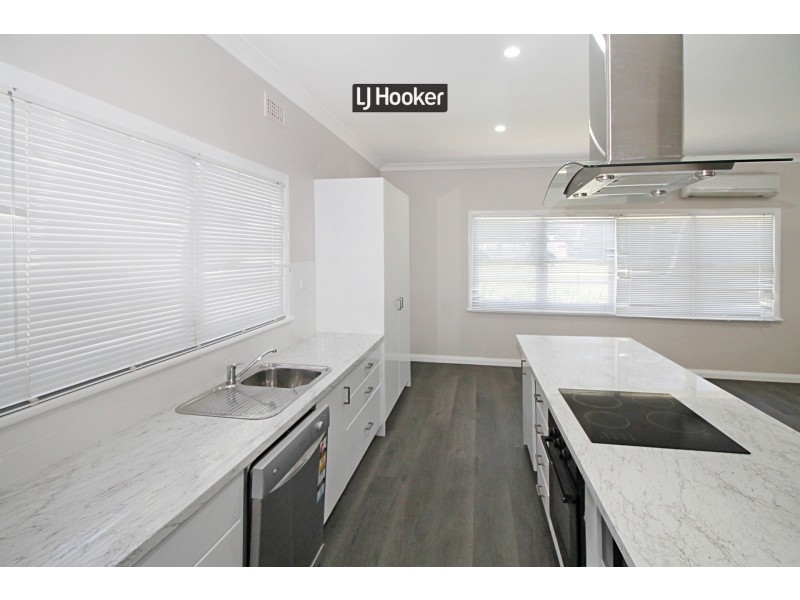 8 Froude Street, Inverell NSW 2360