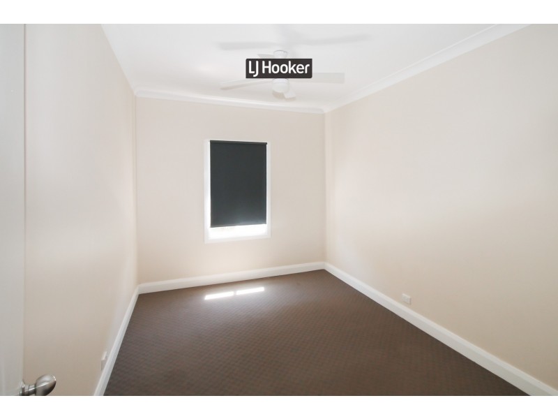8 Froude Street, Inverell NSW 2360