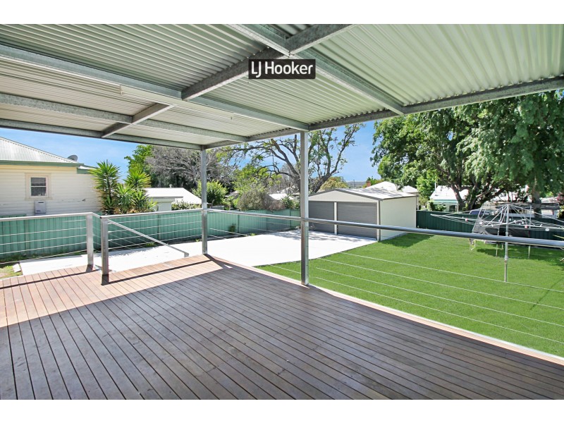 8 Froude Street, Inverell NSW 2360