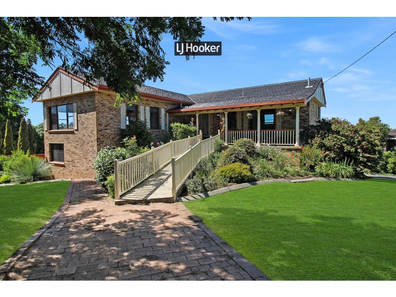 54 Gordon Street, Inverell NSW 2360