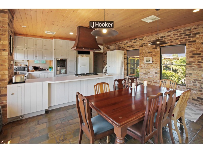 54 Gordon Street, Inverell NSW 2360