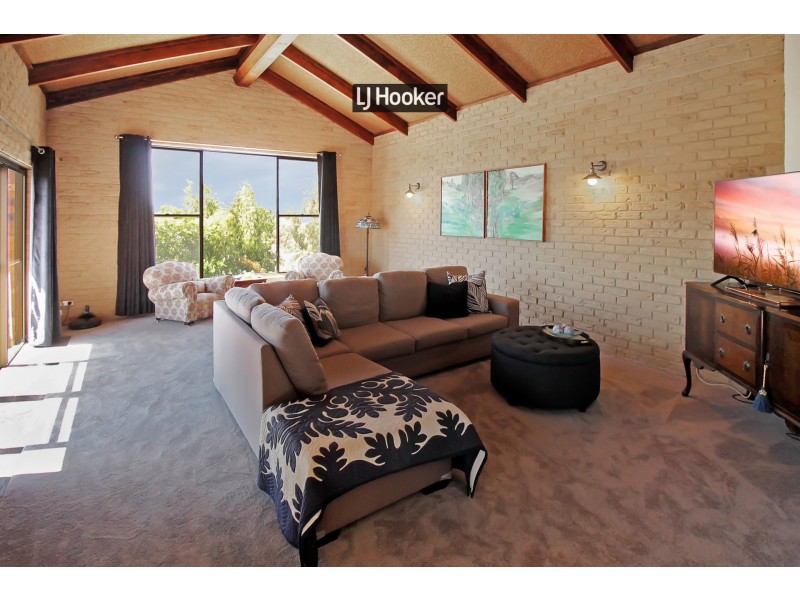 54 Gordon Street, Inverell NSW 2360