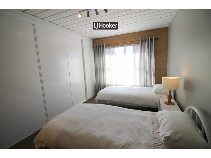 54 Gordon Street, Inverell NSW 2360