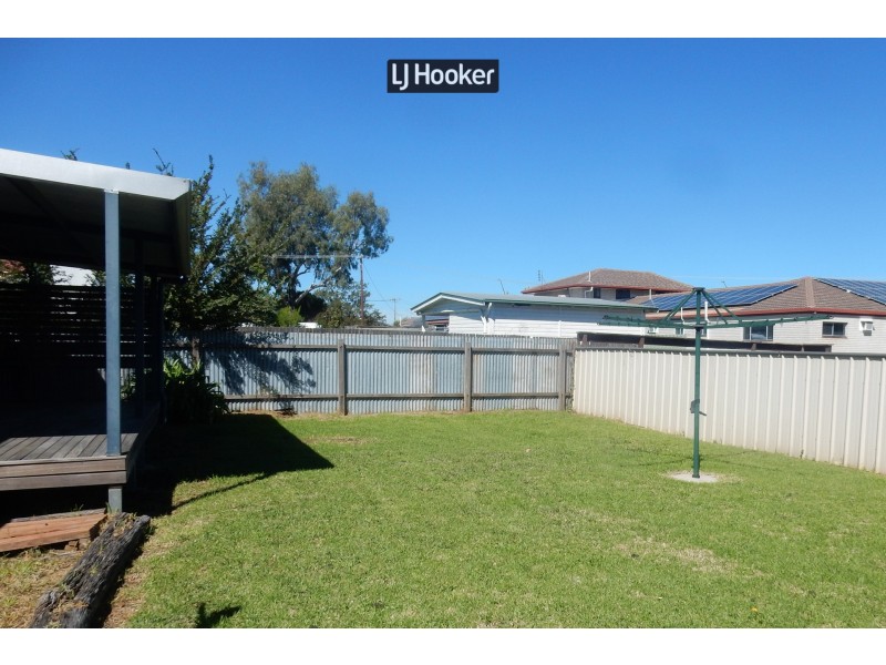 103 Lawrence Street, Inverell NSW 2360