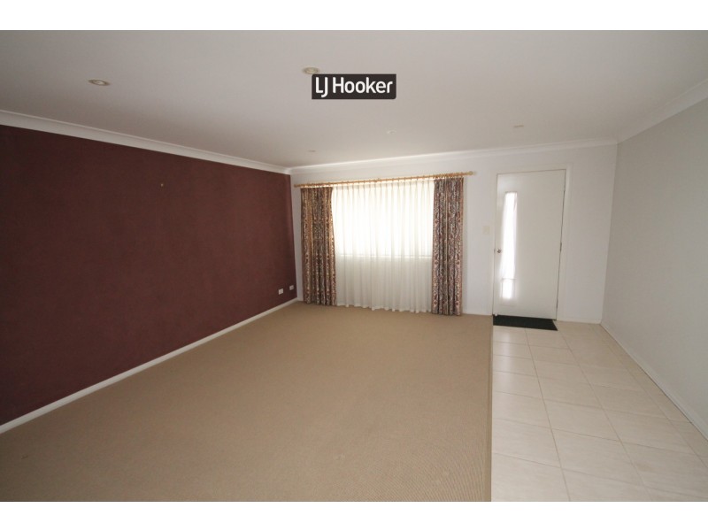 103 Lawrence Street, Inverell NSW 2360