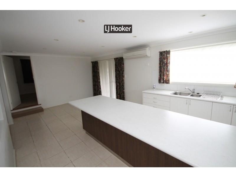 103 Lawrence Street, Inverell NSW 2360