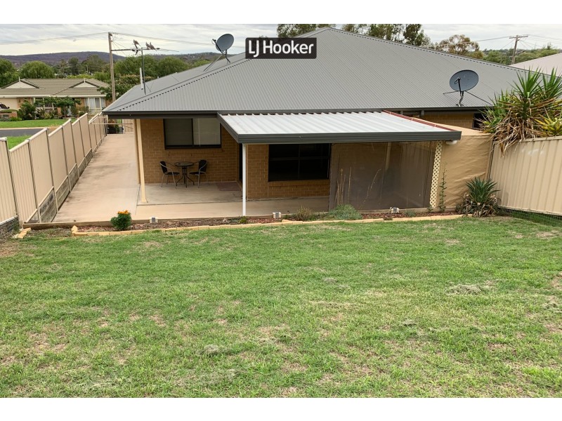 14B Brownleigh Vale Drive, Inverell NSW 2360