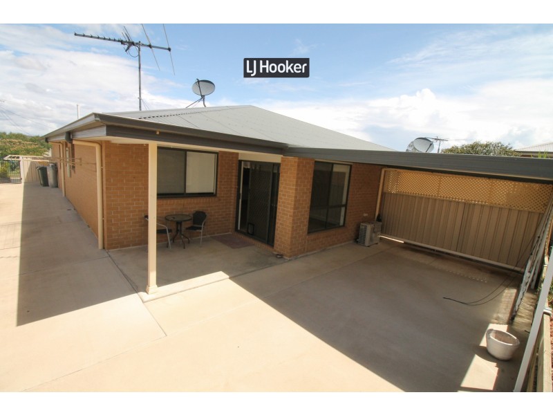 14B Brownleigh Vale Drive, Inverell NSW 2360