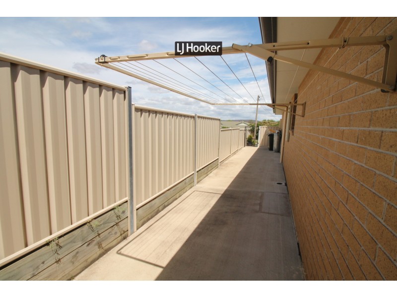 14B Brownleigh Vale Drive, Inverell NSW 2360