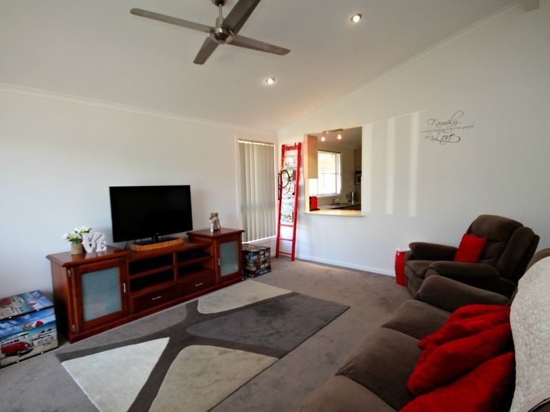 19 Kingfisher Drive, Inverell NSW 2360