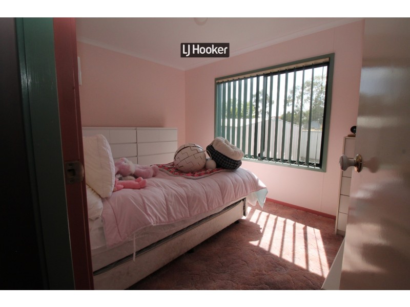 1 Dumboy Street, Inverell NSW 2360