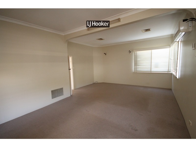 53 Inverell Street, Inverell NSW 2360