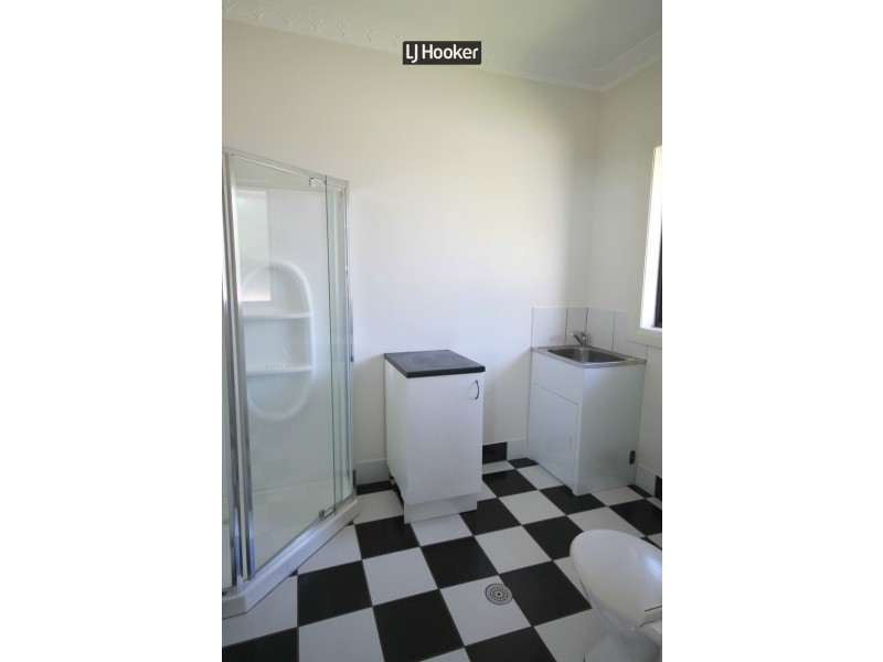 4 Warialda Road, Inverell NSW 2360