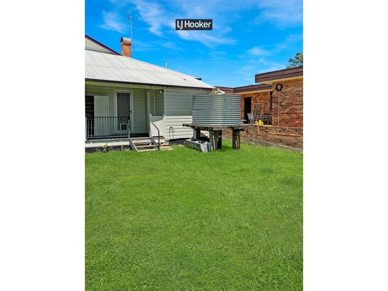 36 Oswald Street, Inverell NSW 2360