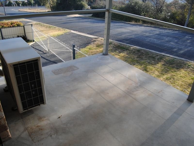 76B Prince Street, Inverell NSW 2360