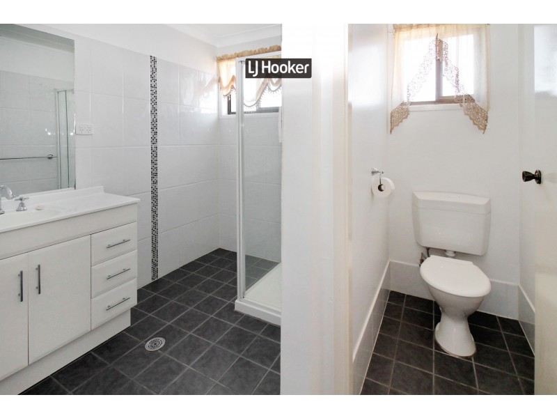 2A Urabatta Street, Inverell NSW 2360