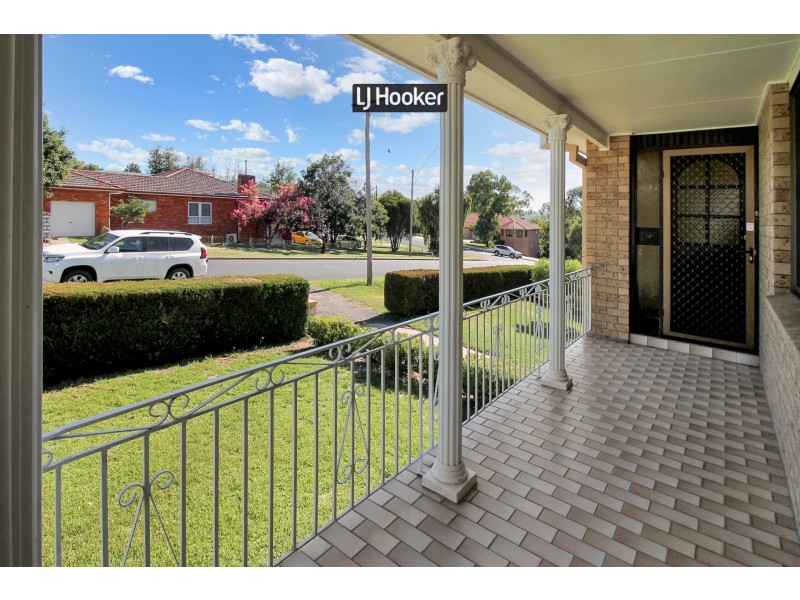 2A Urabatta Street, Inverell NSW 2360