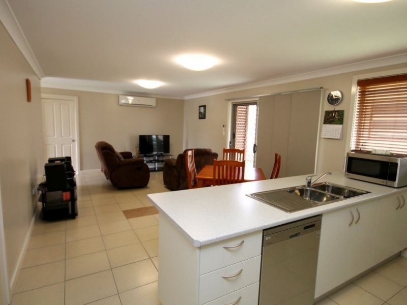 12A Brownleigh Vale Drive, Inverell NSW 2360