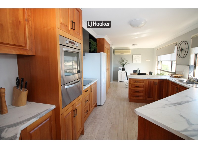 52 Gordon Street, Inverell NSW 2360