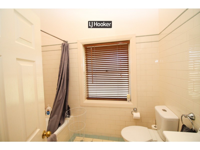 72 Urabatta Street, Inverell NSW 2360
