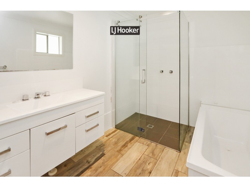 16 Jack Street, Inverell NSW 2360