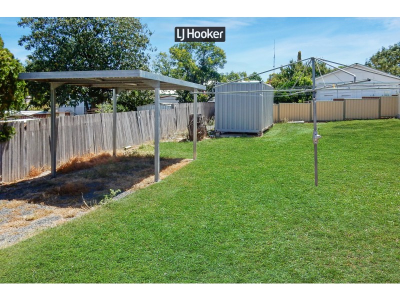 16 Jack Street, Inverell NSW 2360