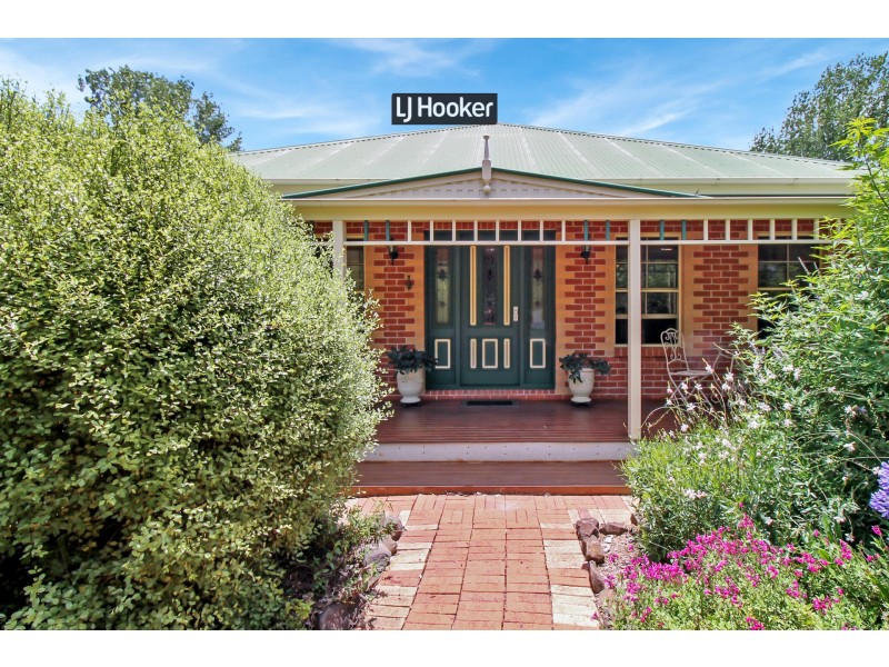 14 Fernhill Road, Inverell NSW 2360