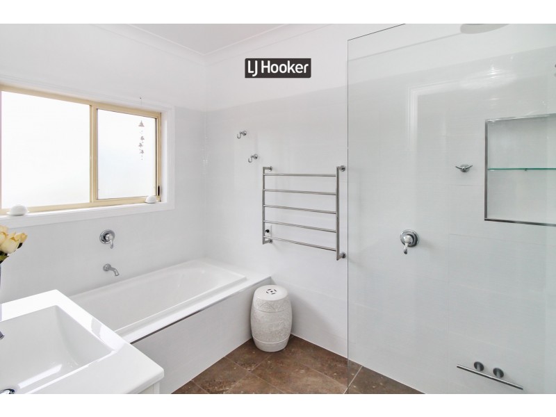 14 Fernhill Road, Inverell NSW 2360