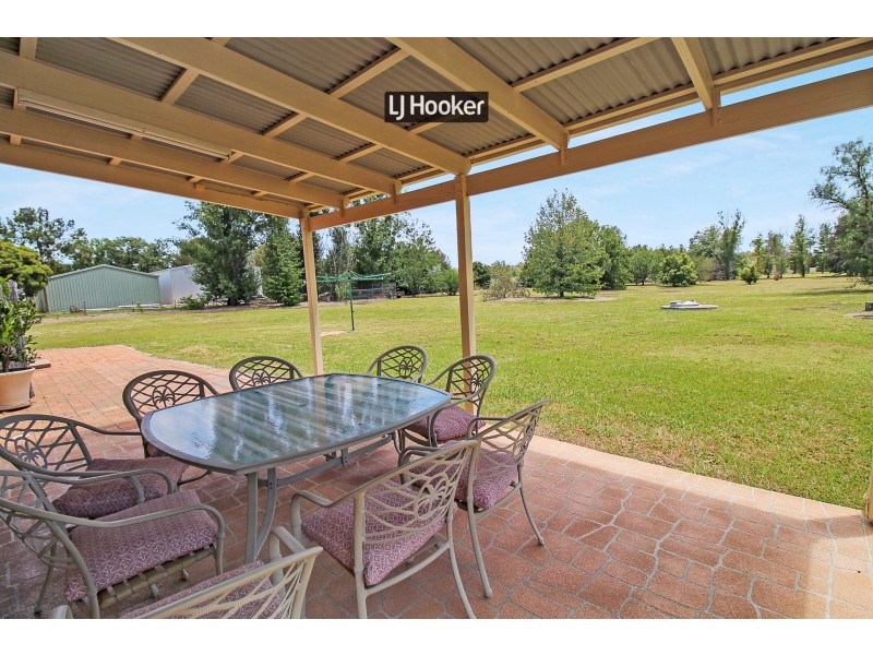 14 Fernhill Road, Inverell NSW 2360
