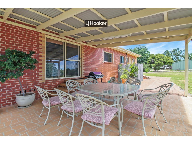 14 Fernhill Road, Inverell NSW 2360