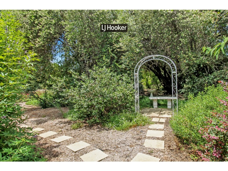 14 Fernhill Road, Inverell NSW 2360