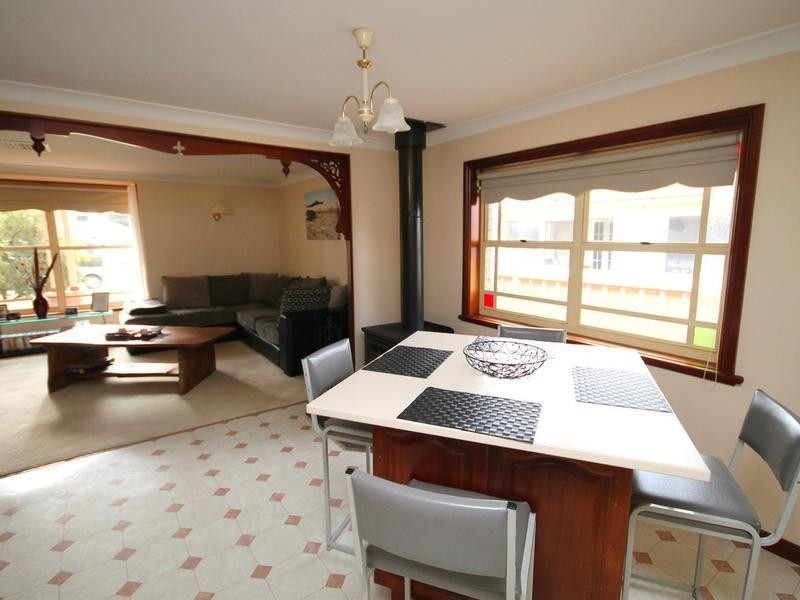 17 Granville Street, Inverell NSW 2360