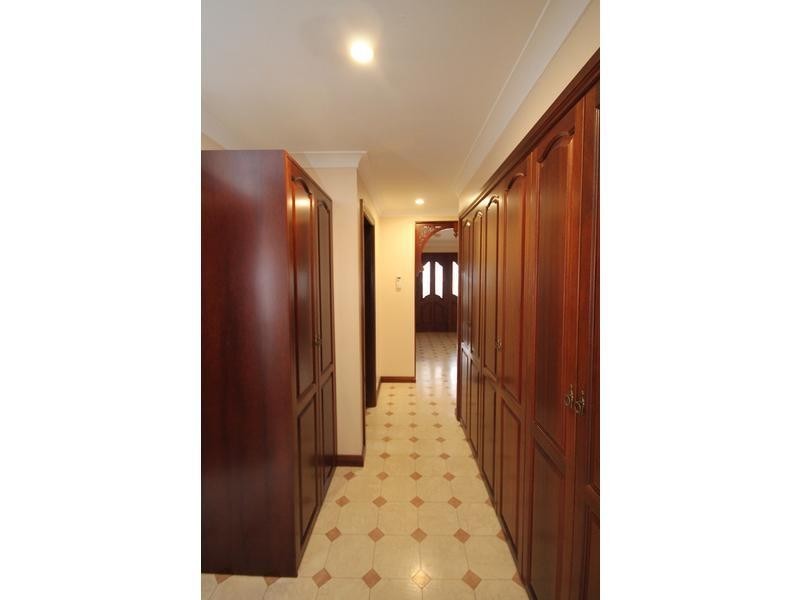 17 Granville Street, Inverell NSW 2360