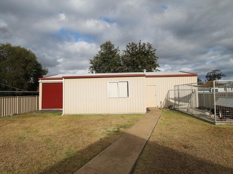 17 Granville Street, Inverell NSW 2360